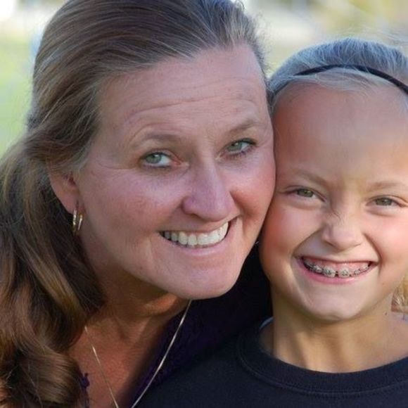 Meet your Posher, Deb - Picture 2 of 2